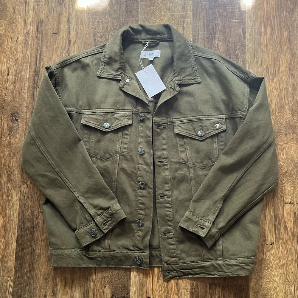 NWT Carly Jean Los Angeles Hunter Jean Jacket, Size Small